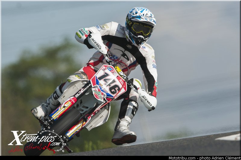 europe_salstola_001_supermotard_carole_2012