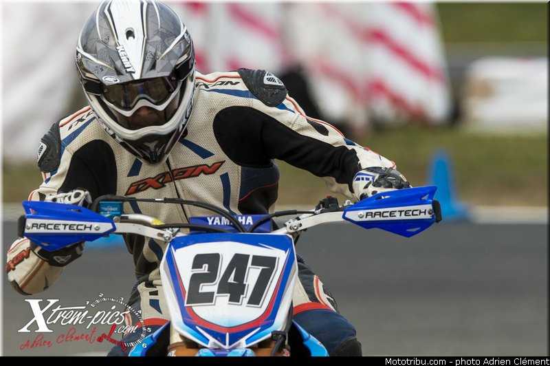 nationale_wallet_004_supermotard_carole_2012