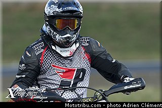 nationale_003_supermotard_carole_2012.jpg