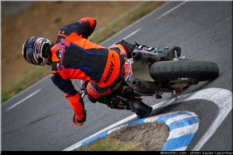 mondial_kejmar_003_supermotard_2012_carole