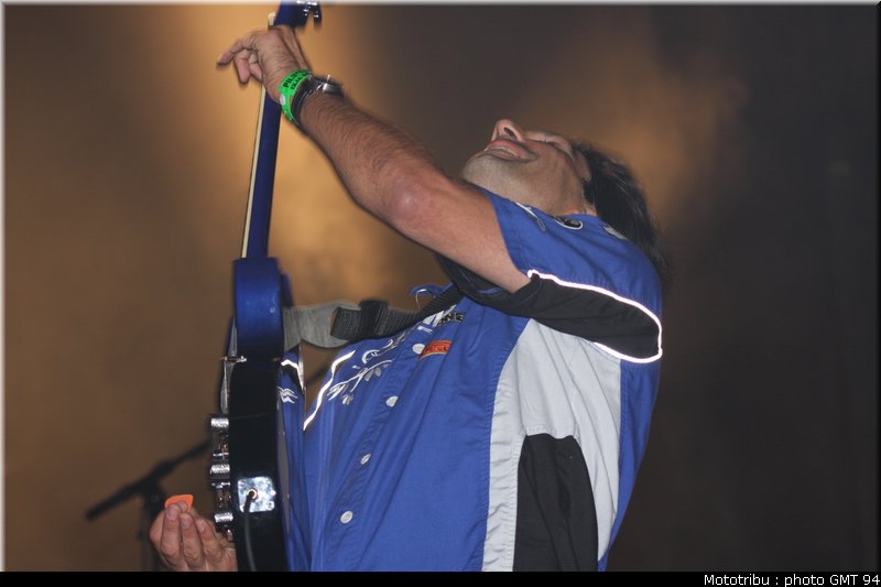 2008_bol_23