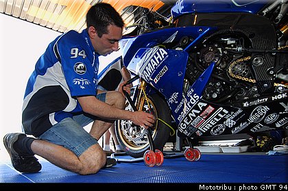 2008_valence_10.jpg
