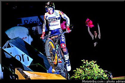 bou_021_trial_indoor_marseille_2010.JPG