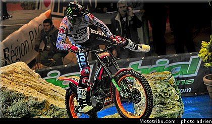 bou_028_trial_indoor_marseille_2010.JPG
