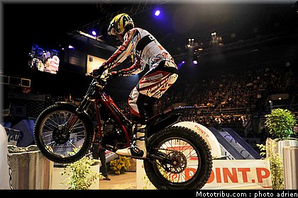 dabill_07_trial_indoor_marseille_2010.JPG
