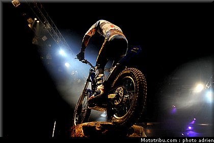 ferrer_08_trial_indoor_marseille_2010.JPG