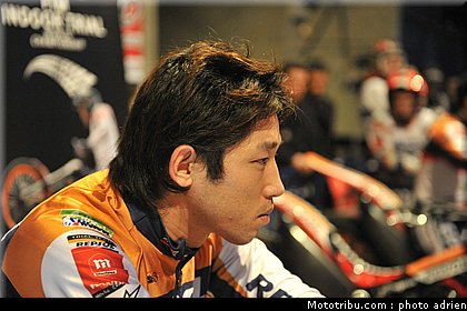 fujinami_27_trial_indoor_marseille_2010.JPG