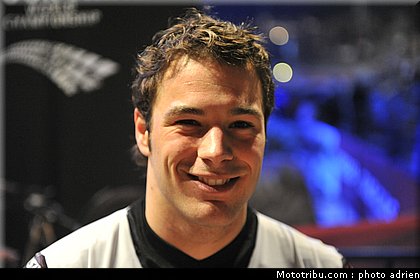 gubian_14_trial_indoor_marseille_2010.JPG