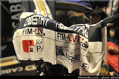 moto_03_trial_indoor_marseille_2010.JPG