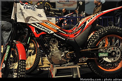 moto_07_trial_indoor_marseille_2010.JPG