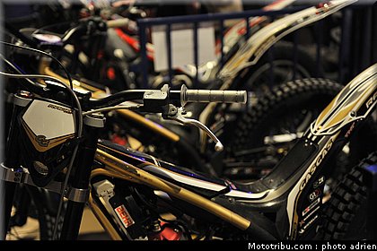 moto_15_trial_indoor_marseille_2010.JPG