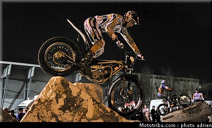 raga_002_trial_indoor_marseille_2010.JPG
