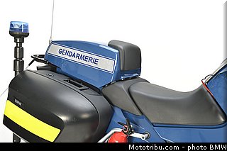 bmw_2012_r1200rt_gendarmerie_021.jpg