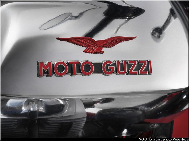 moto_guzzi_v7_racer_2011_034