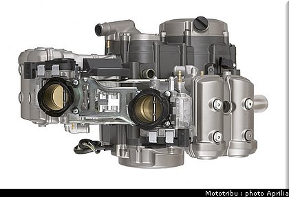 aprilia_dorsoduro_2008_052.jpg