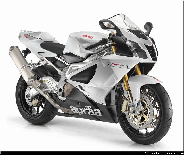aprilia_rsv1000r_2008_1