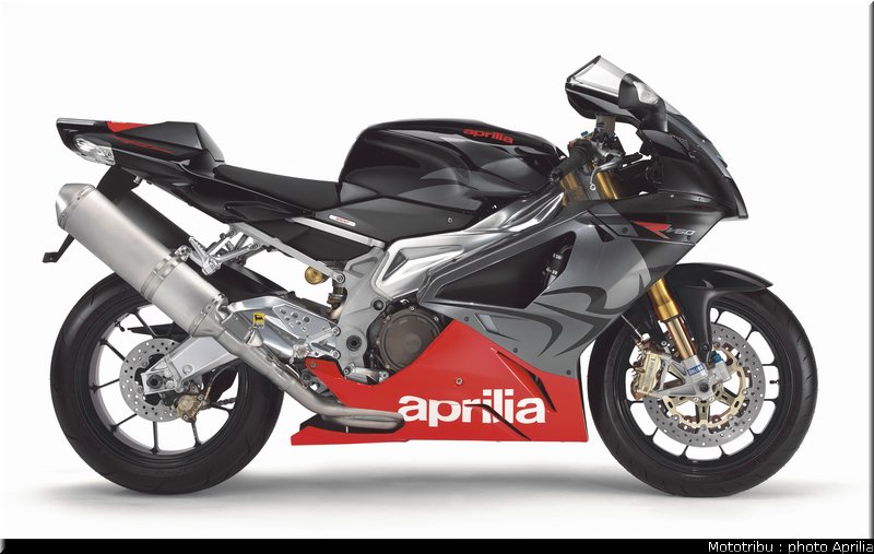 aprilia_rsv1000r_2008_4