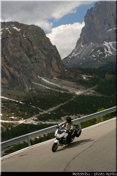aprilia_mana_gt_2009_8