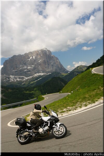 aprilia_mana_gt_2009_9