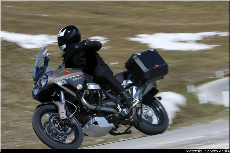 aprilia_stelvio_nx_2009_014