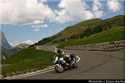 aprilia_mana_gt_2009_5.jpg
