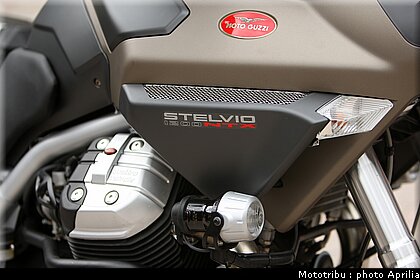 aprilia_stelvio_nx_2009_004.jpg