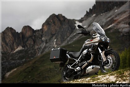 aprilia_stelvio_nx_2009_006.jpg