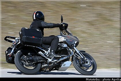 aprilia_stelvio_nx_2009_016.jpg