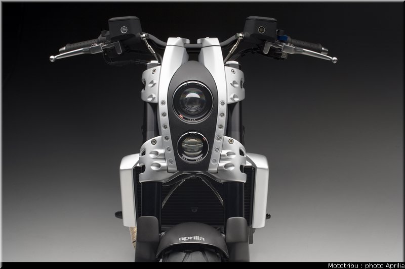 aprilia_manax_5