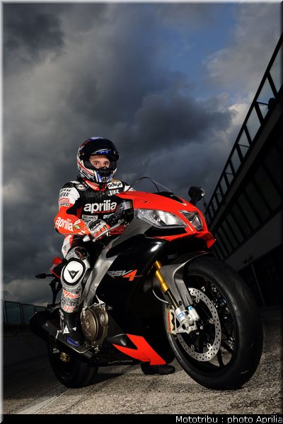 aprilia_rsv4_2009_0009