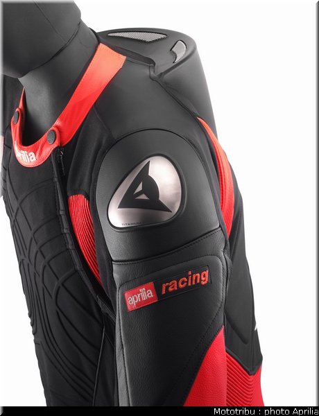 aprilia_rsv4_2009_0146