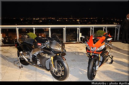aprilia_rsv4_2009_0014.jpg