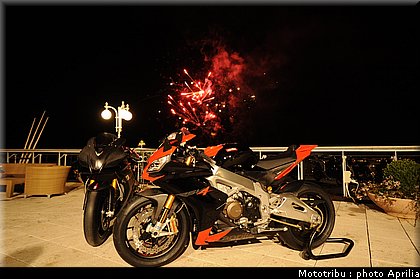 aprilia_rsv4_2009_0015.jpg