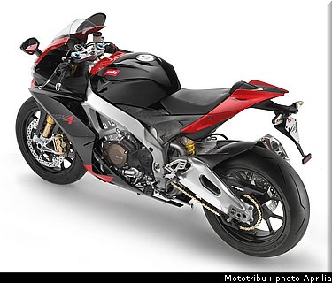 aprilia_rsv4_2009_0068.jpg