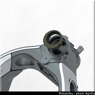 aprilia_rsv4_2009_0134.jpg