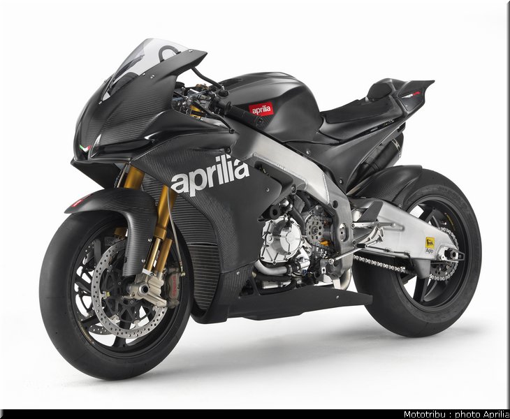aprilia_rsv4_sbk2009_023