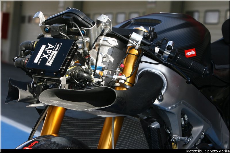 aprilia_rsv4_sbk2009_063