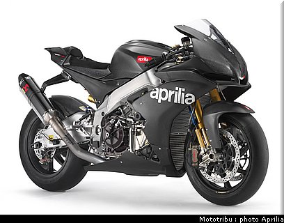 aprilia_rsv4_sbk2009_022.jpg