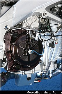 aprilia_rsv4_sbk2009_074.jpg