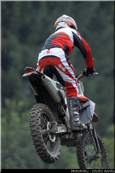 aprilia_rxv_450_550_2009_020