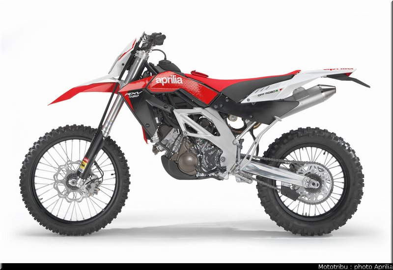 aprilia_rxv_450_550_2009_028
