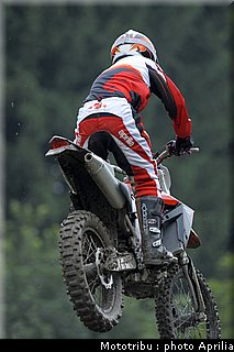 aprilia_rxv_450_550_2009_020.jpg