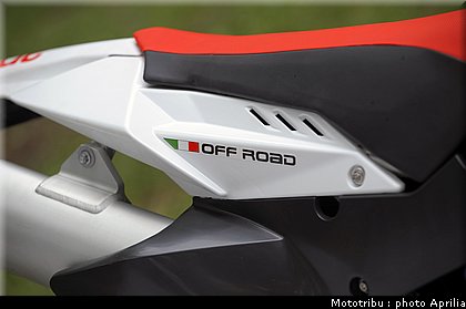 aprilia_rxv_450_550_2009_024.jpg