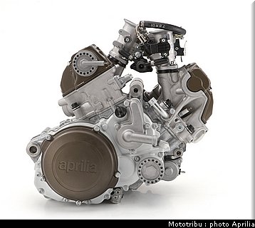 aprilia_rxv_450_550_2009_047.jpg