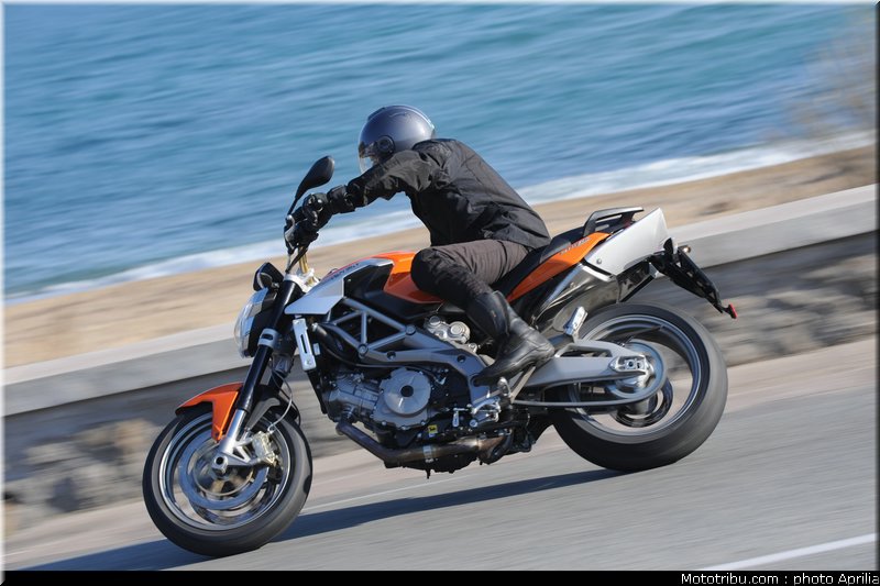 aprilia_shiver_750_012_2009