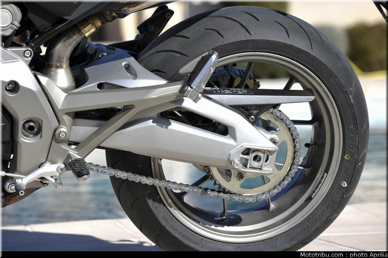 aprilia_shiver_750_035_2009