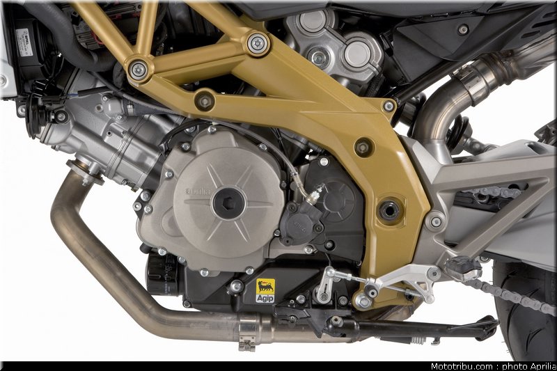 aprilia_shiver_750_043_2009