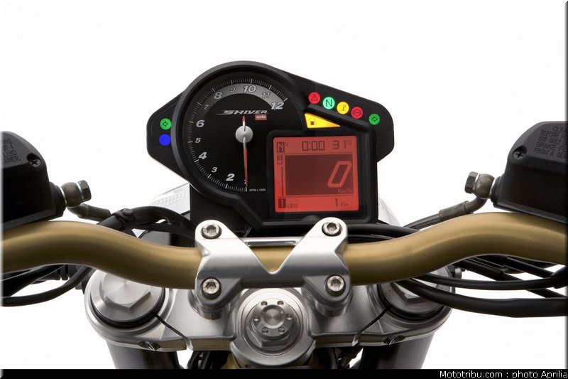 aprilia_shiver_750_045_2009