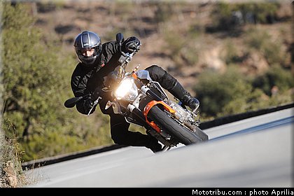 aprilia_shiver_750_002_2009.jpg