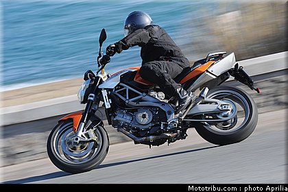 aprilia_shiver_750_006_2009.jpg